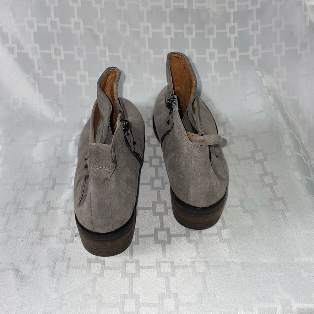 Gentle Souls Gray leather booties - Picture 6 of 8